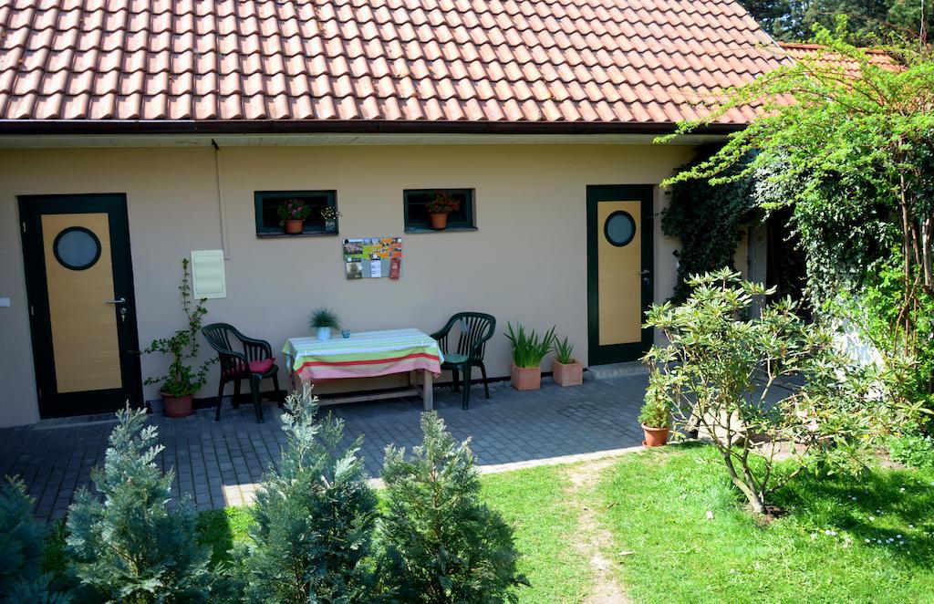 Penzion04 Hotel Třeboň Eksteriør billede